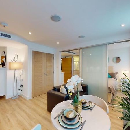 Executive Luxury One Bedroom In Vauxhall London Kültér fotó